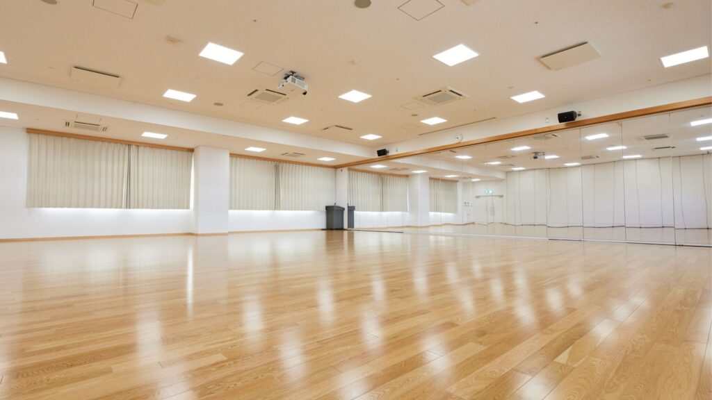ダンススタジオ